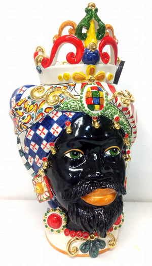 Male Moor's Head with chess and pure gold